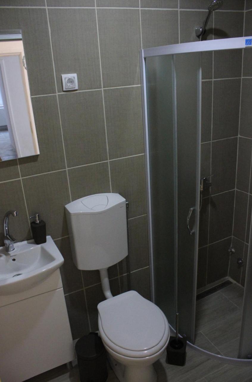Apartmani Maja Zrenjanin Zewnętrze zdjęcie